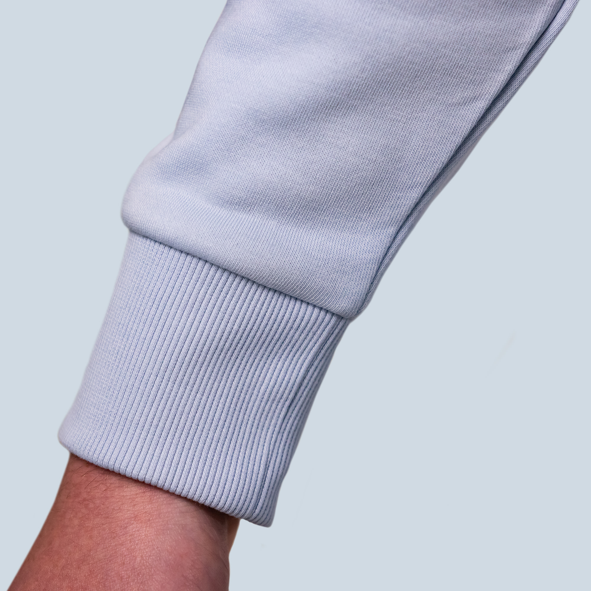 premium-sweater-mouw