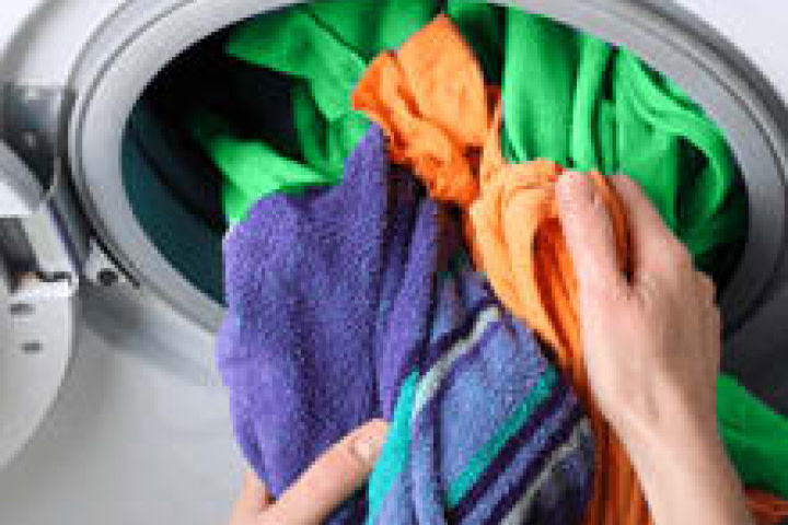 How to load a washing machine