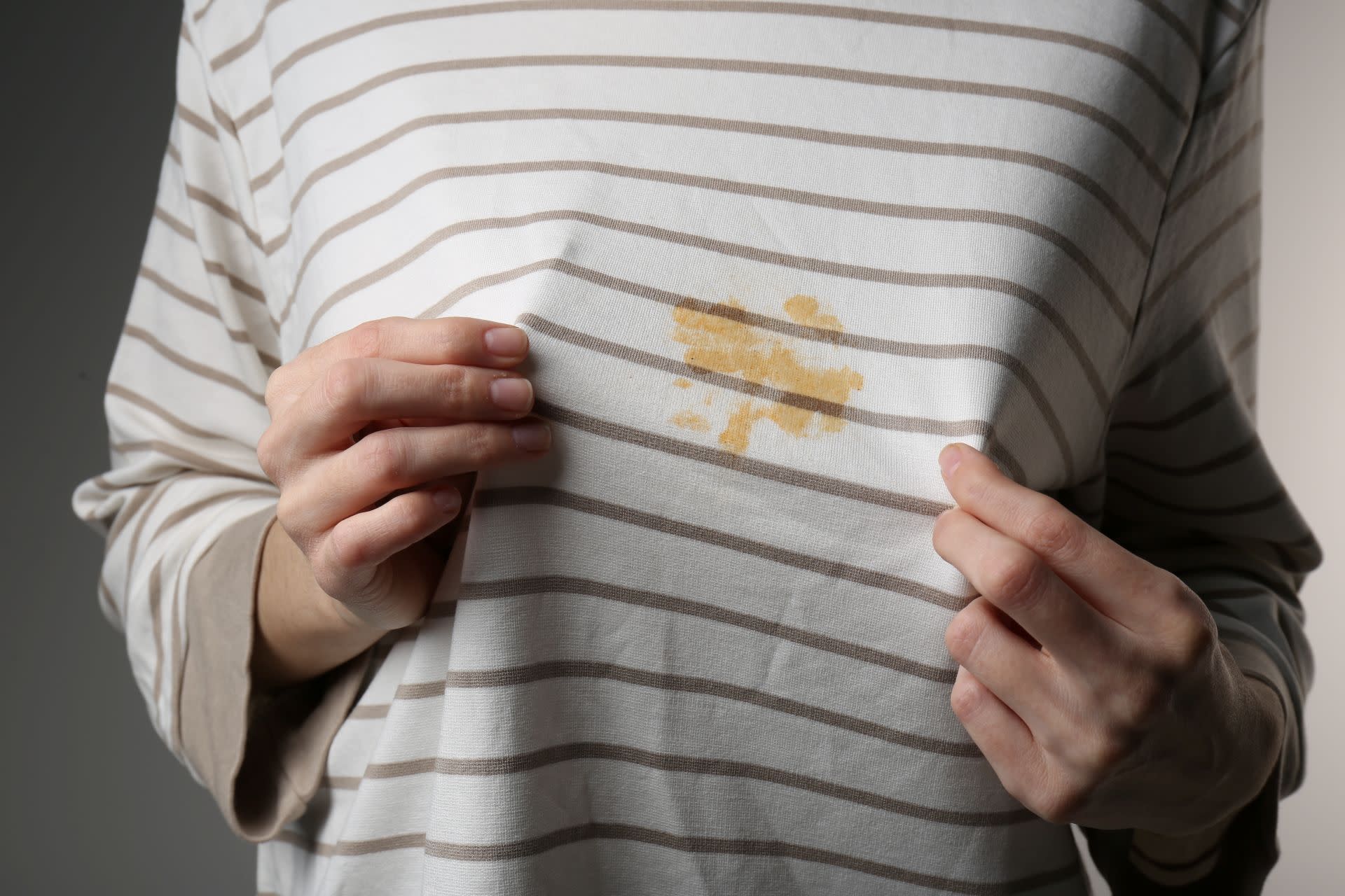 How to Remove Butter & Oil Stains from Clothes
