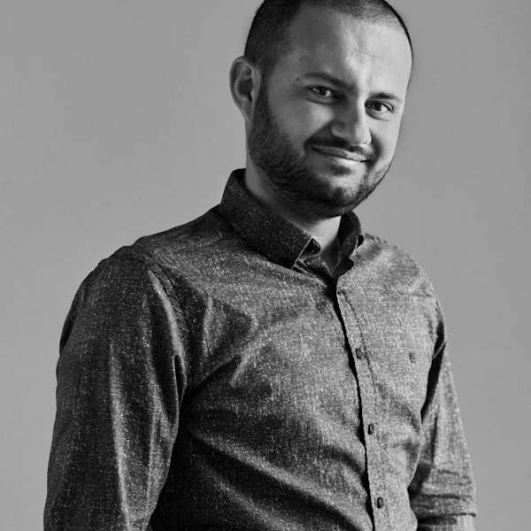 elio-profil