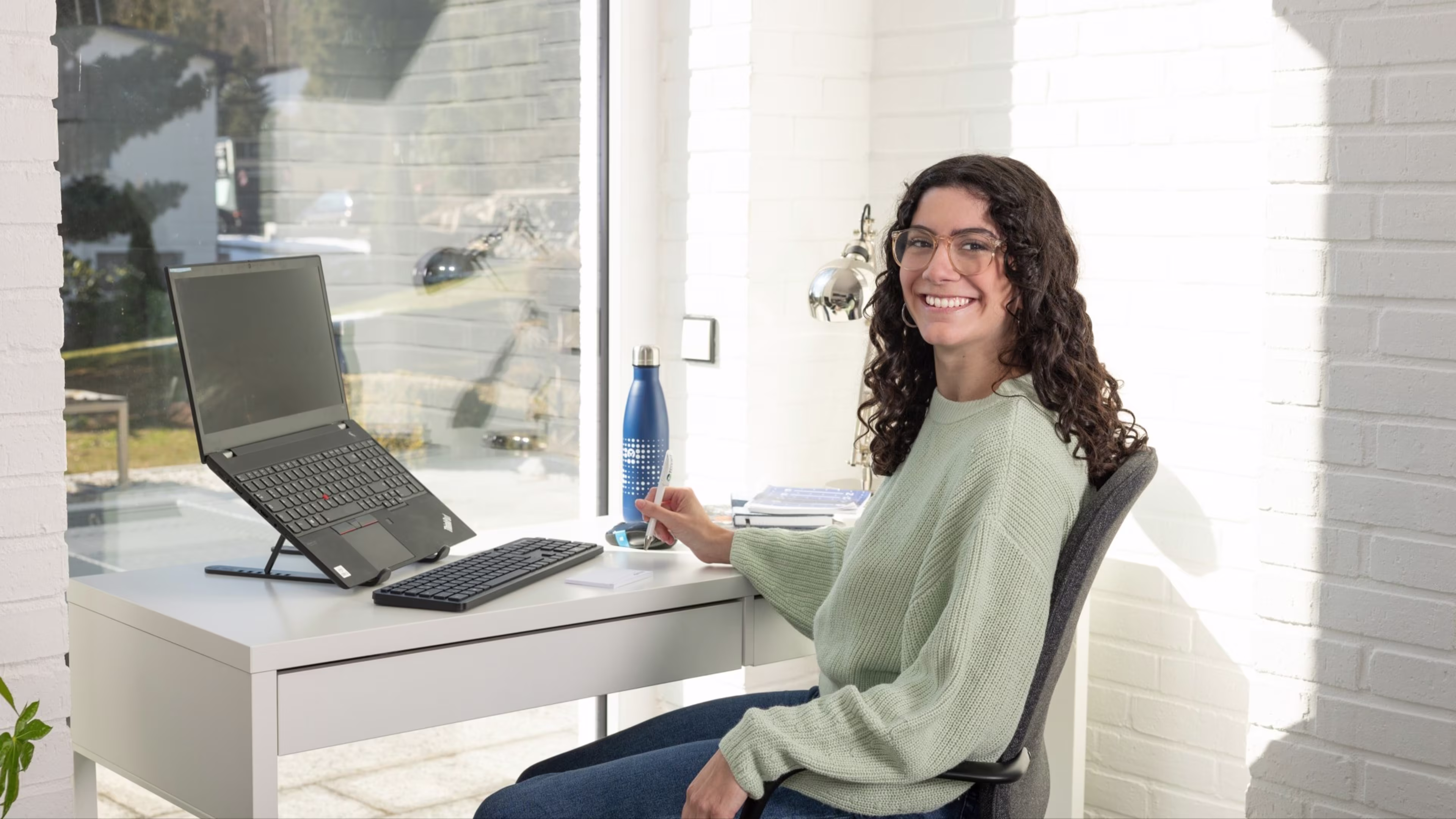 Bürokonzept für Raum und Weiterentwicklung Slider 4