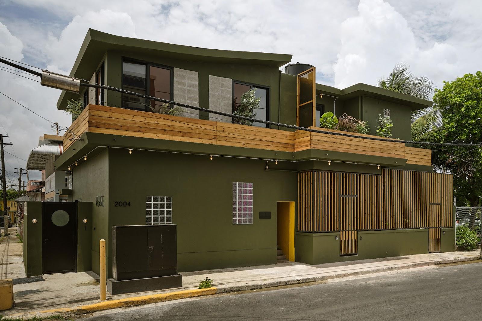 The street frontage of Verde by DW, a Dreamers Welcome apartment building in a residential San Juan neighborhood.