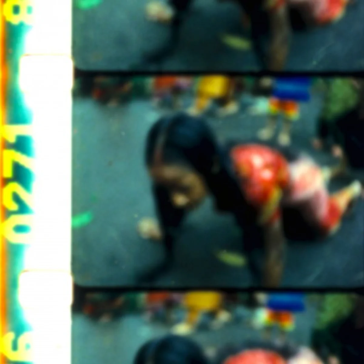 End-Note-2005-16-mm-film-strip-21-550x550