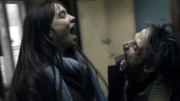 kosmos-2010-004-couple-yelling