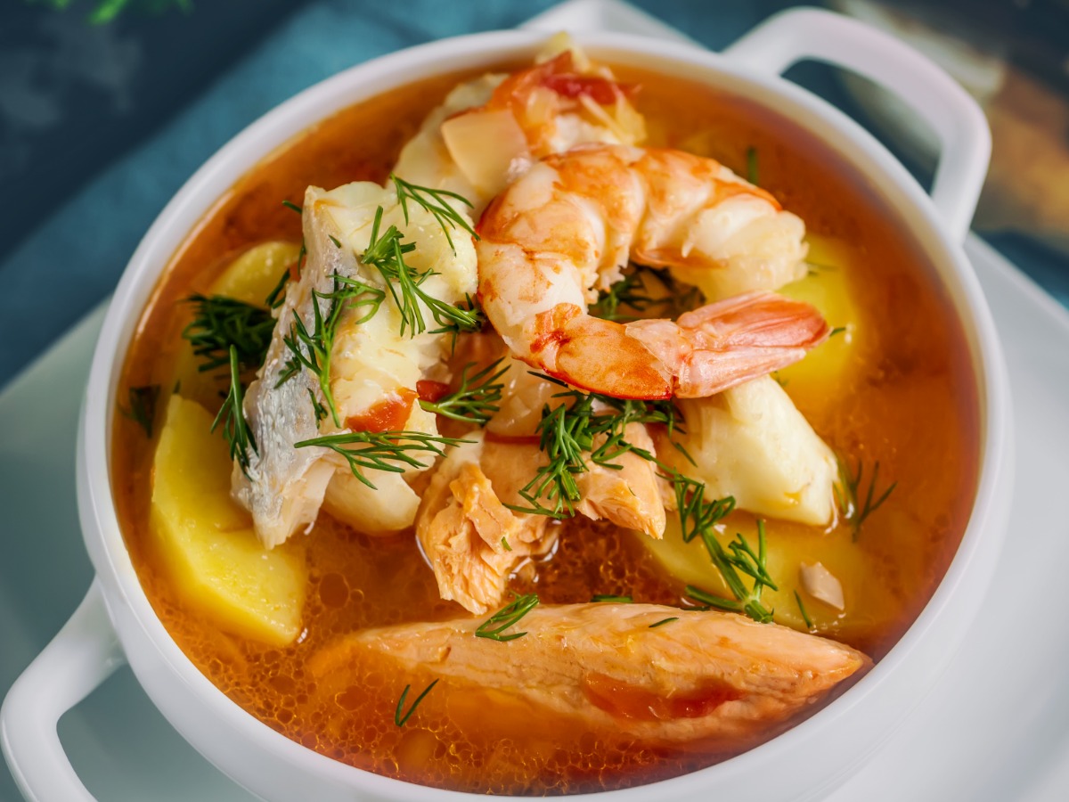 french-fish-soup-bouillabaisse-with-seafood-salmon-fillet-shrimp-rich-picture-id946629350