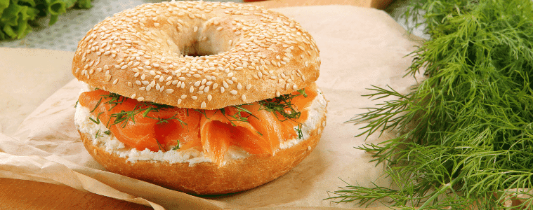 Delizioso Salmon  Spring Onion Bagel 