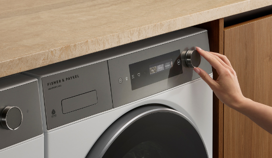  10kg Series 7 Contemporary Heat Pump Dryer image