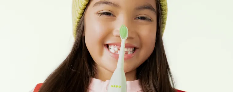 Ordo toothbrush young girl