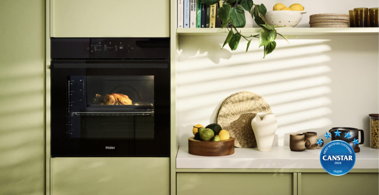 A 600 Series Haier Oven built in to a modern kitchen