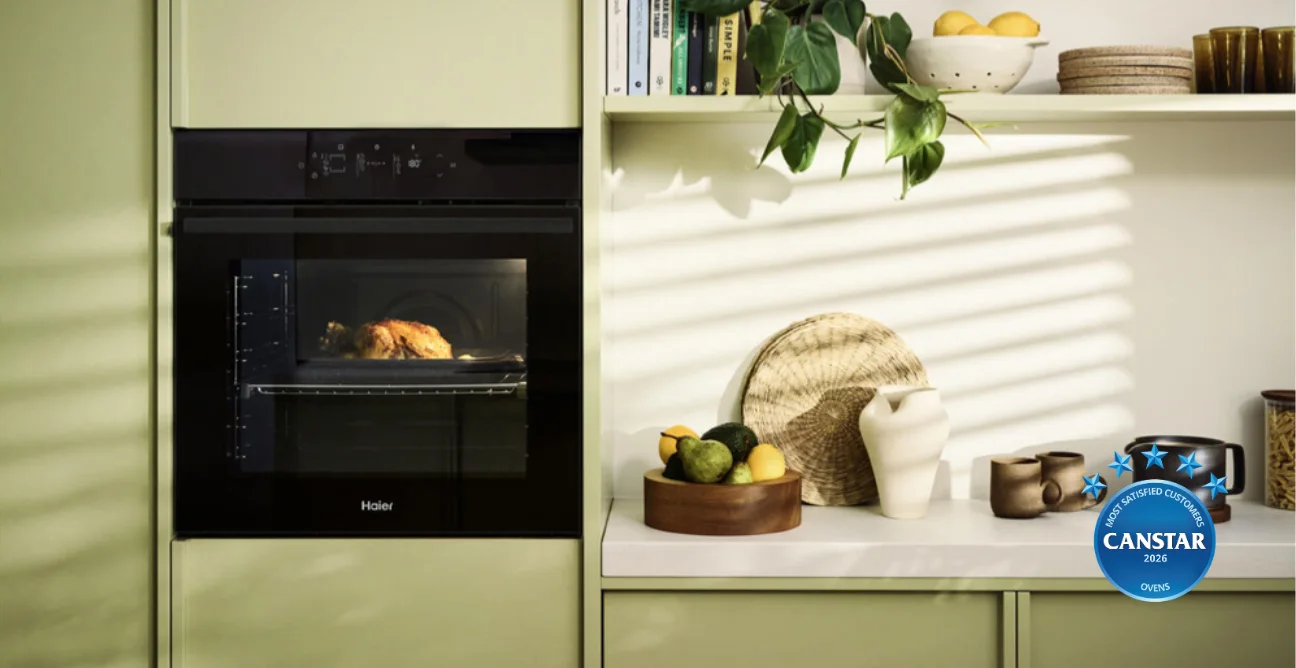 A 600 Series Haier Oven built in to a modern kitchen