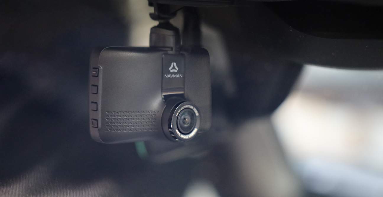 Navman 4k Dash Cam on car