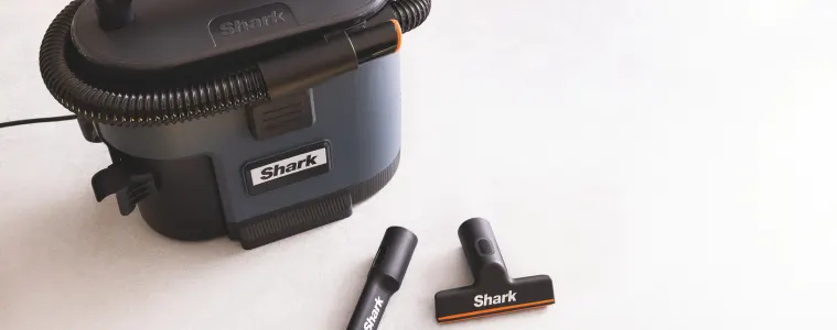 Lifestyle image of the Shark messmaster