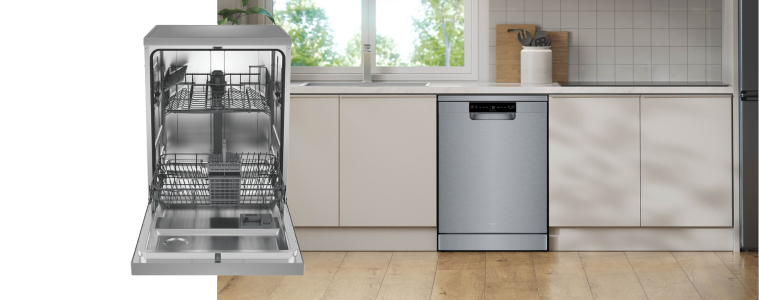 Haier 300 Series Freestanding Dishwasher - Satina