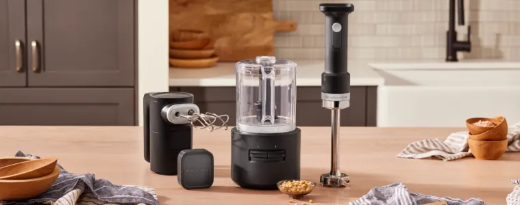 Lifestyle image of the KitchenAid Go Cordless Range on a modern kitchen bench.