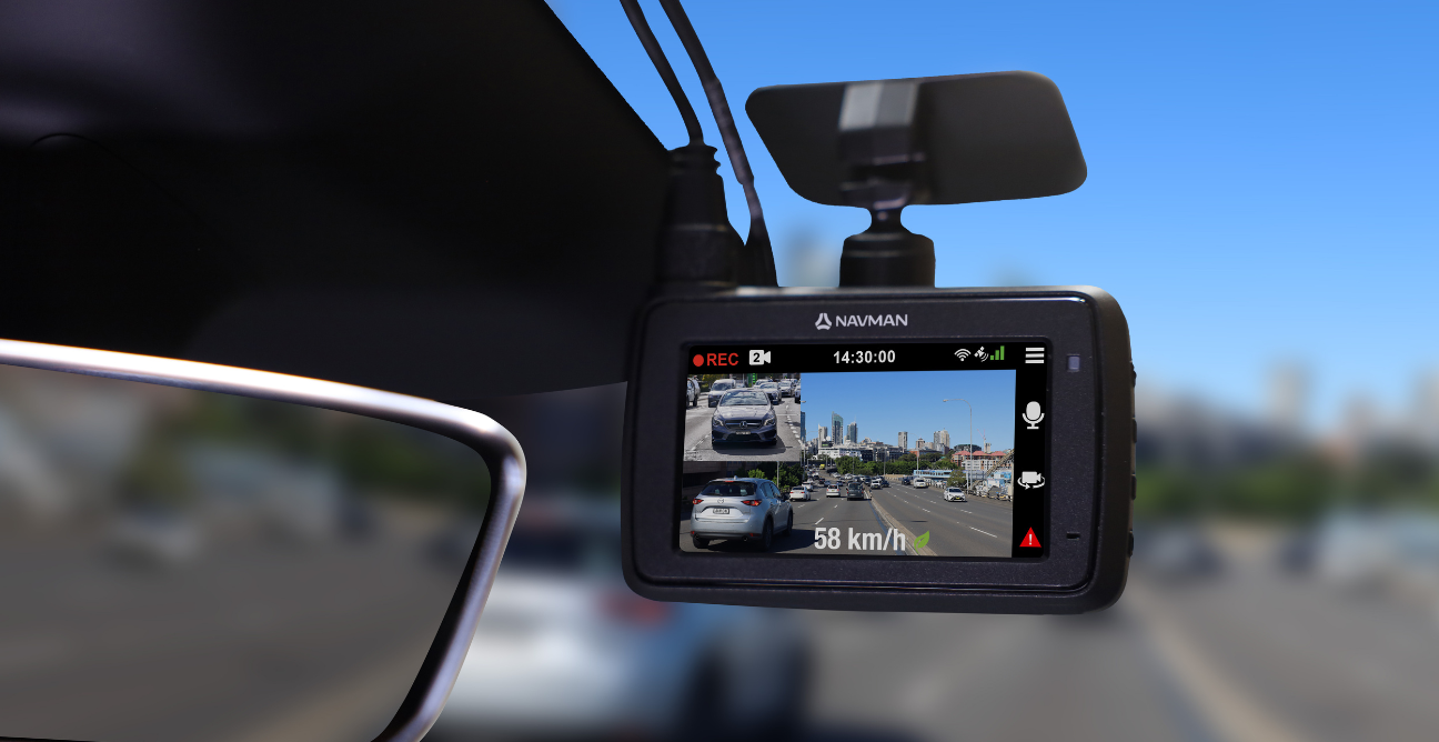 Navman Dash Cam on car