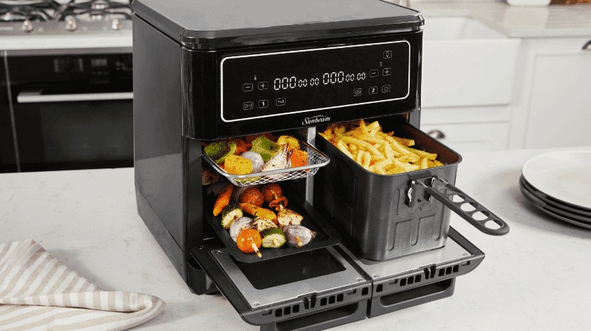 Sunbeam Air Fryer Oven cooking food