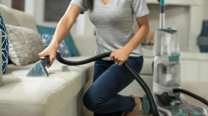 Hoover SmartWash in action