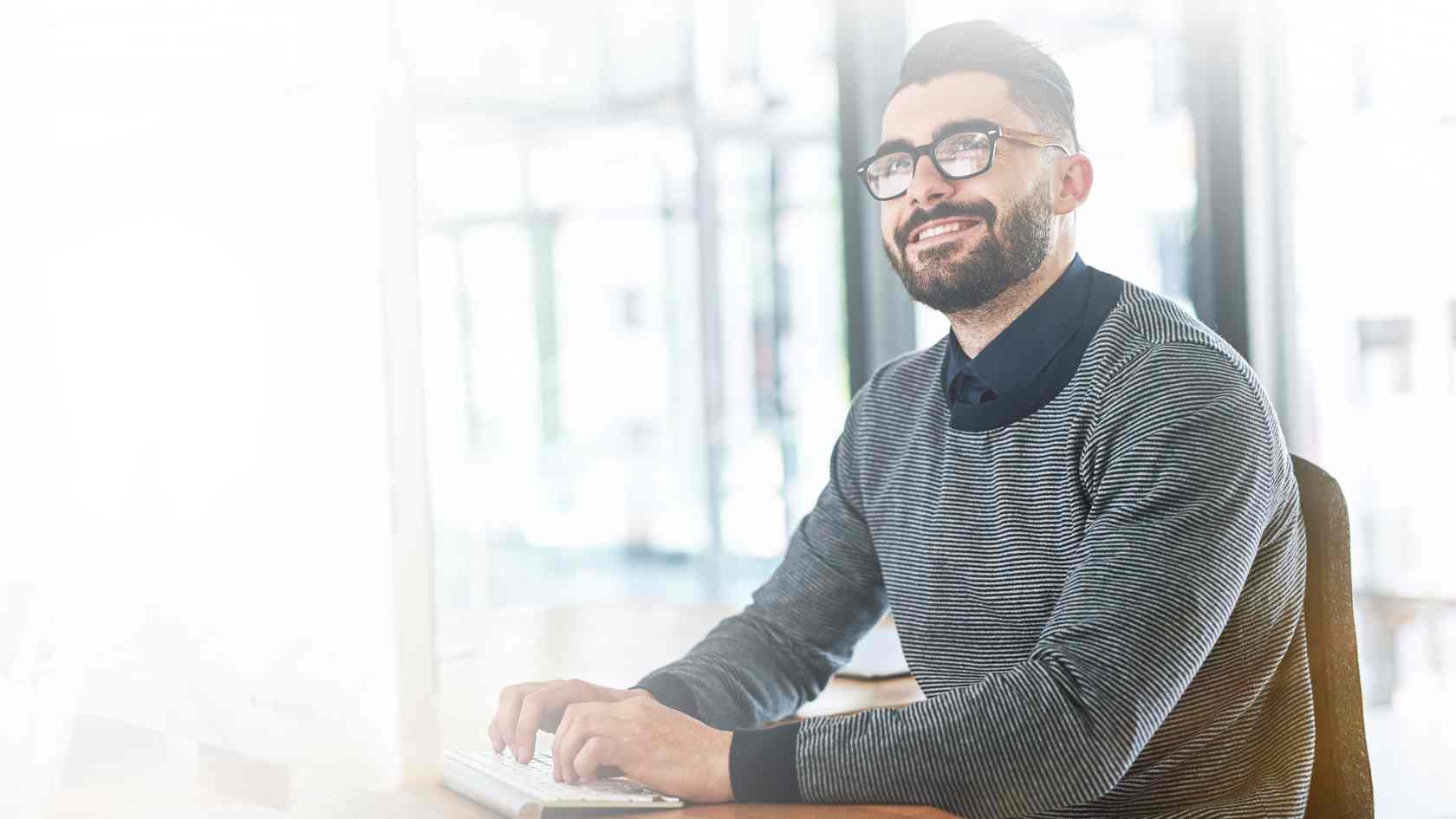 Computador de escritorio ideal para el trabajo