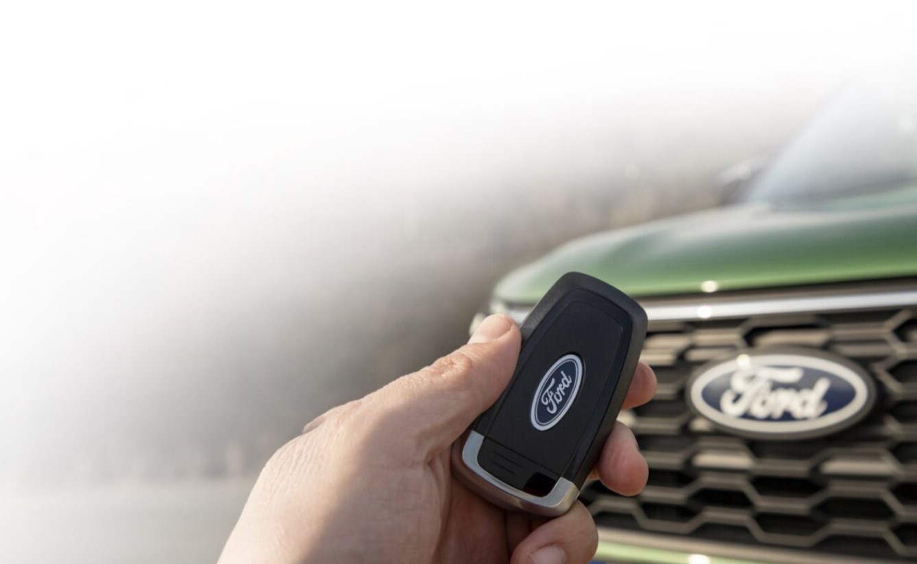 Descubre la facilidad de comprar un carro Ford en Colombia | Tu360Movilidad Descubre cómo elegir y financiar tu próximo carro Ford en Colombia. Conoce los modelos más populares y accede a soluciones digitales seguras y rápidas con Tu360Movilidad.