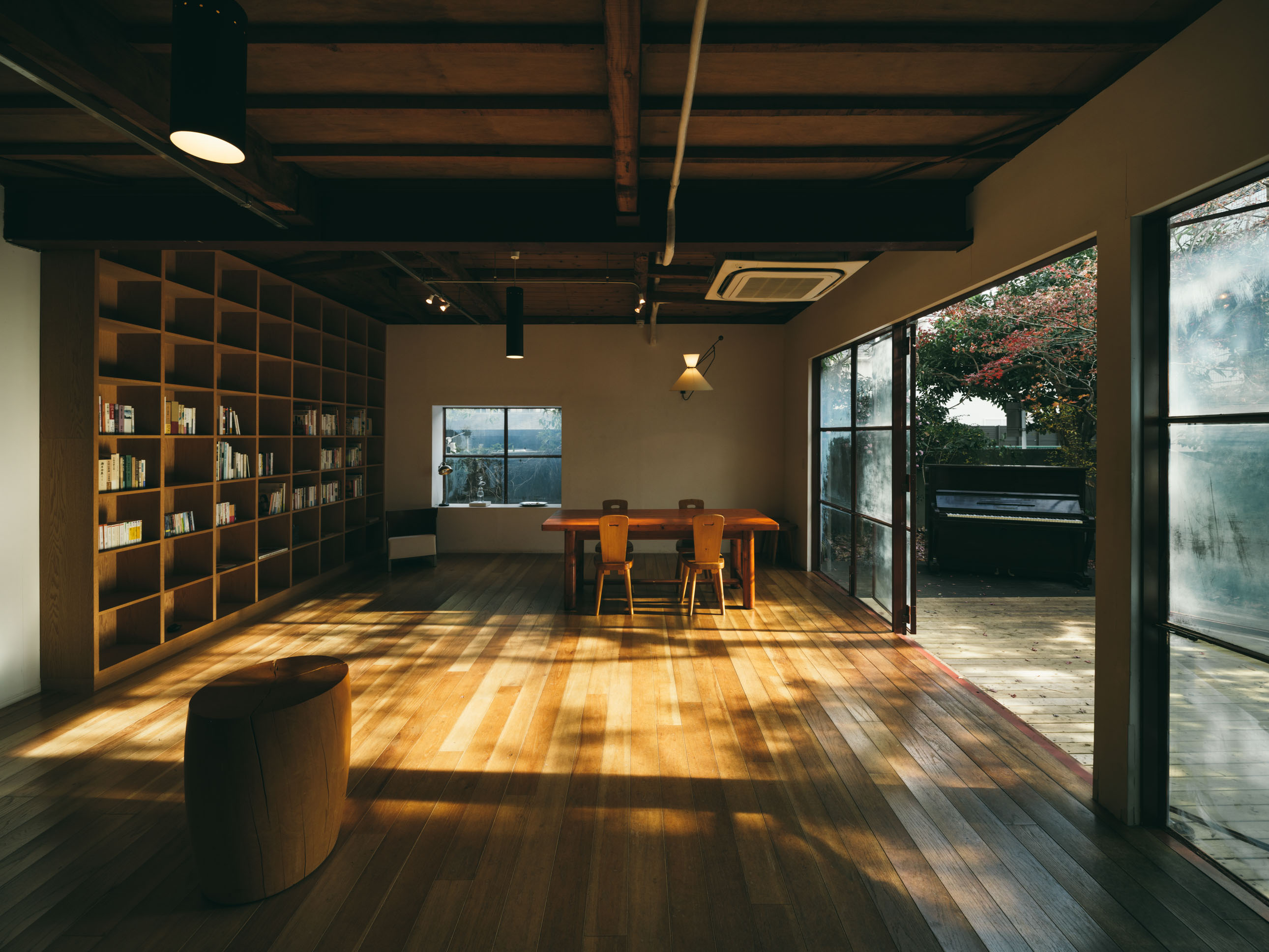 坂本ヤエカ