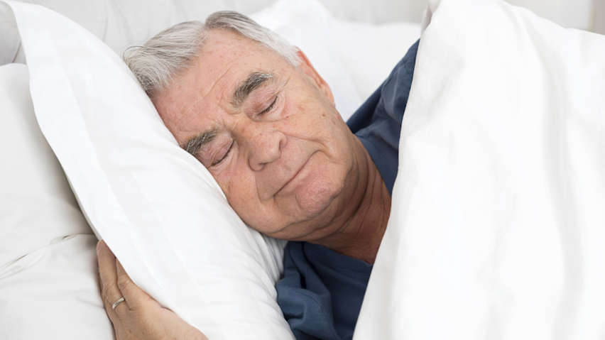 Jak poprawić jakość snu u seniora?