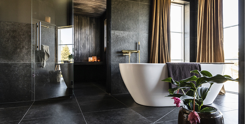 Villan vid vattnet-hero-mobil