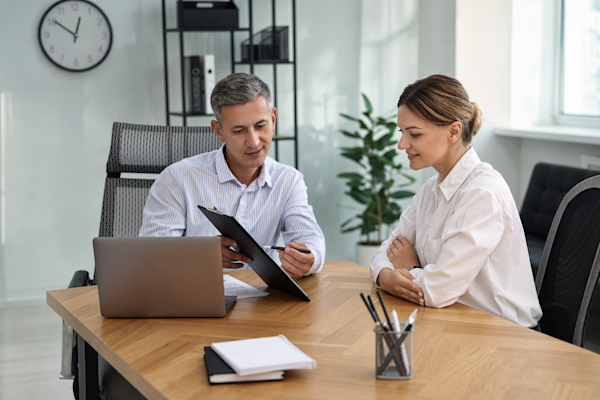 Stock-Banker-Client-Conversation