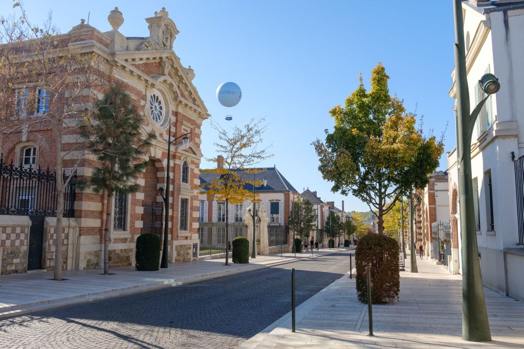 The famous Avenue de Champagne in Epernay  (Copyright OT Epernay)