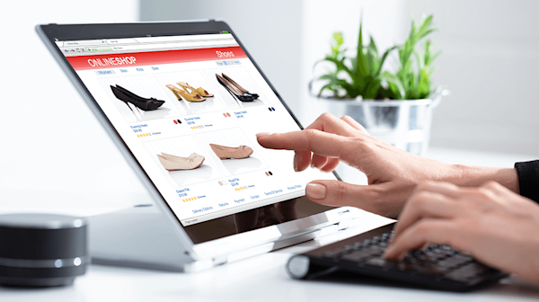 Ecommerce Website Design Find out why custom Ecommerce website's are superior to other quick build services that are offered. Our custom Ecommerce websites are blazing fast and are guaranteed to help you out-perform your competition.