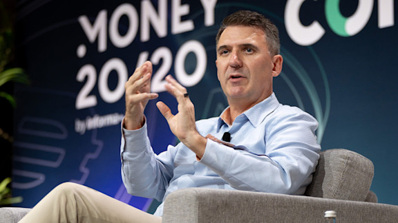 Rewiring Financial Services DNA

Speaker
Ryan King
Co-Founder
Chime

When
Monday 27 October,
11:55—12:10
Converge Stage powered by Convera, Money Hall