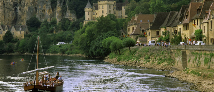Copyright-BROCHARD-CRTNA-Village de La Roque Gageac en Perigord - Dordogne - (24).-7770-800