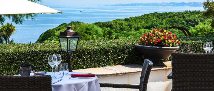 Hotel La Reserve-Résidence LaRéserve StJeandeLuz Terrasse Restau Bar