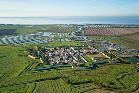 Vue aérienne des remparts de Brouage
