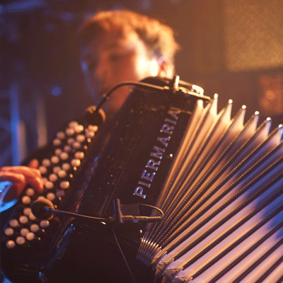 Visite privée de la manufacture d’accordéons Maugein à Tulle