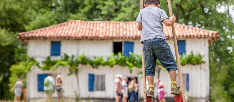 Marquèze, all aboard for a day trip to a 19th century airial community in the Landes