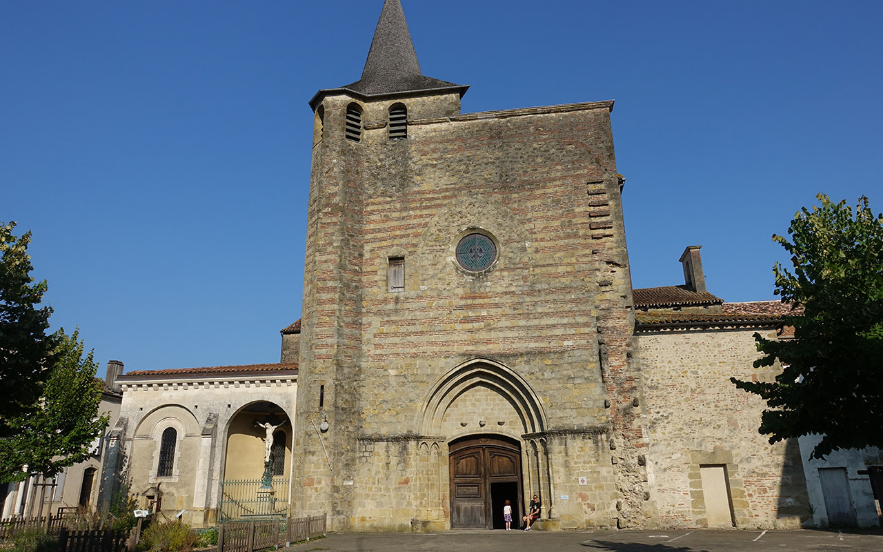 L'ancienne cathédrale Saint-Jean-Baptiste de Aire-sur-l'Adour.
