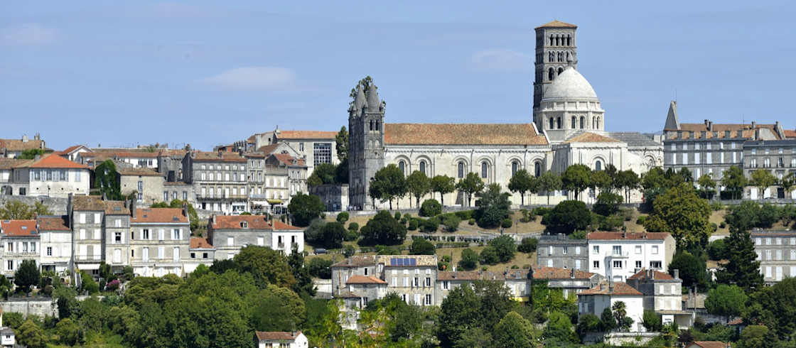 Vue générale d Angoulême