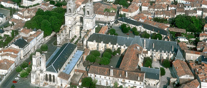 L'Abbaye de Saint Jean d'Angely