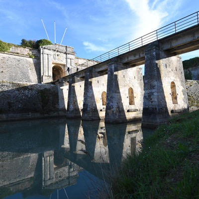 12 tarjetas postales desde Charente-Maritime