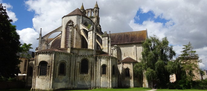 Eglise Saint Jean de Montierneuf à Poitiers
