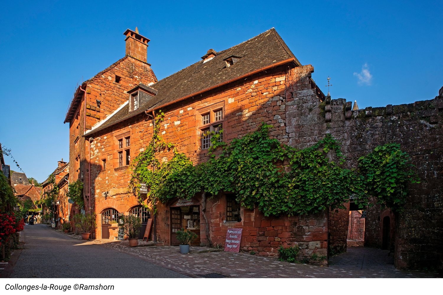 Collonges-la-Rouge