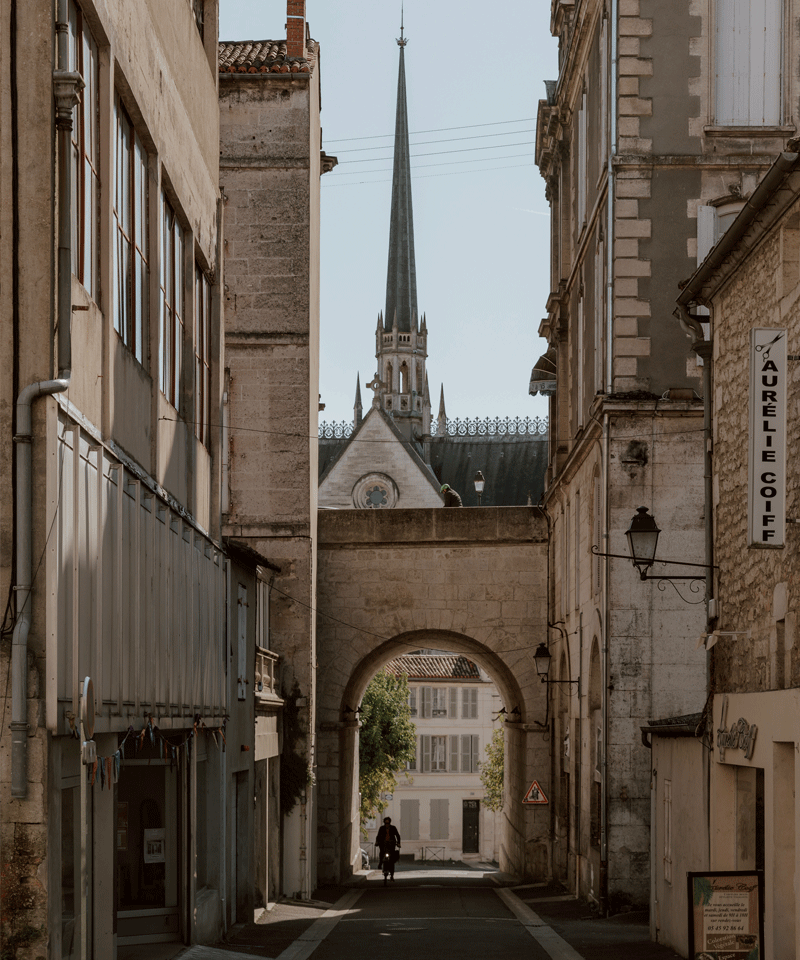 Angoulême typical street