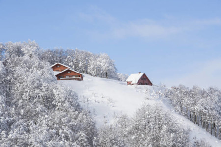 Les chalets d'Iraty en hiver