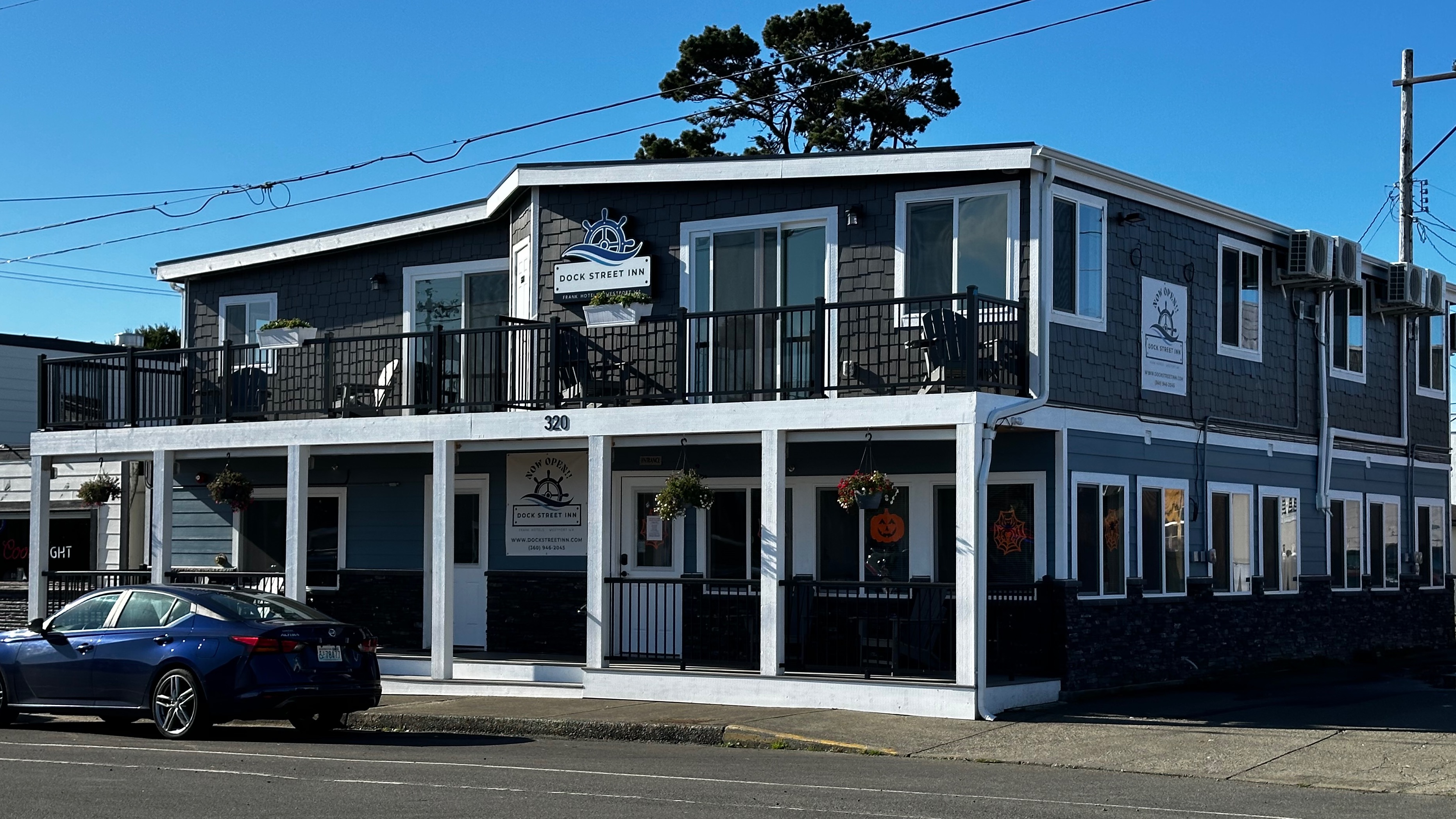 The Dock Street Inn Hotel