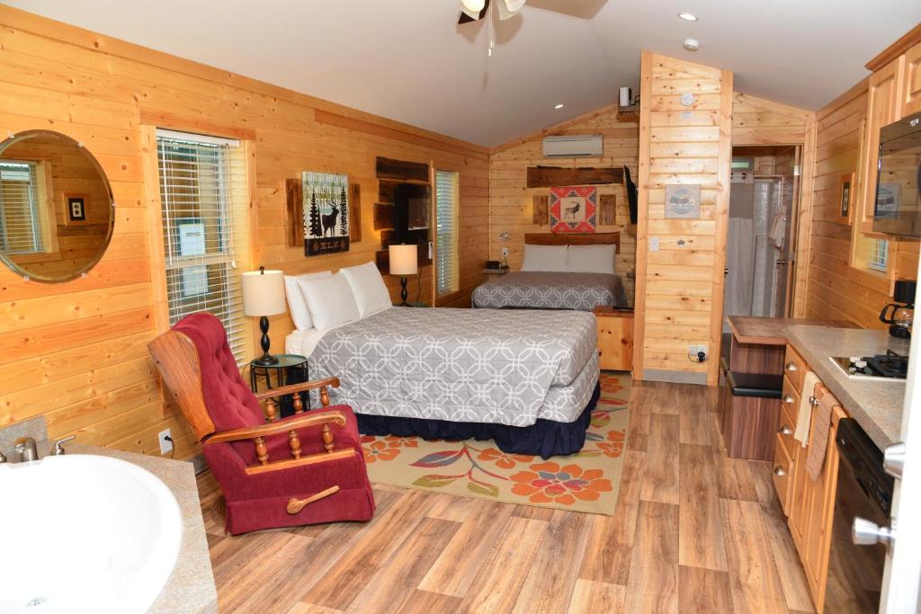 to Packwood Lodge & Cabins Packwood Lodge & Cabins