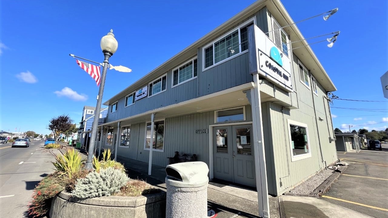 The Coastal Inn & Suites Hotel