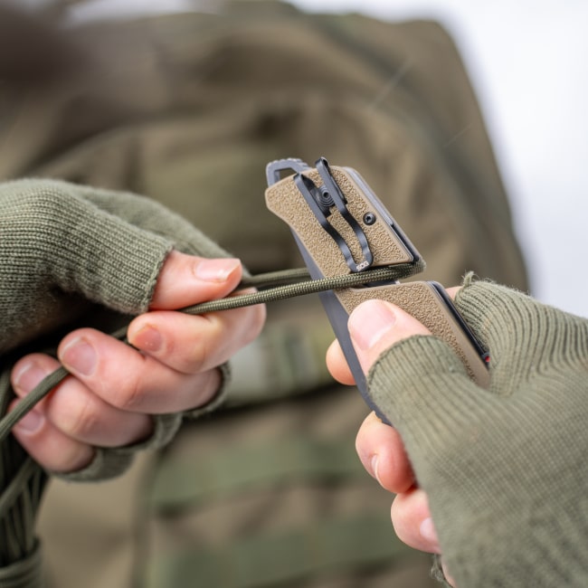 Trident AT - FDE, Tanto, Serrated | Assisted Open Knife