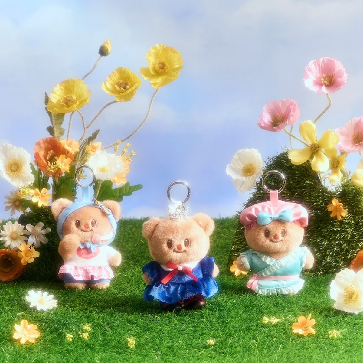 Accessorise with these sweet & cute Butterbear bag charms