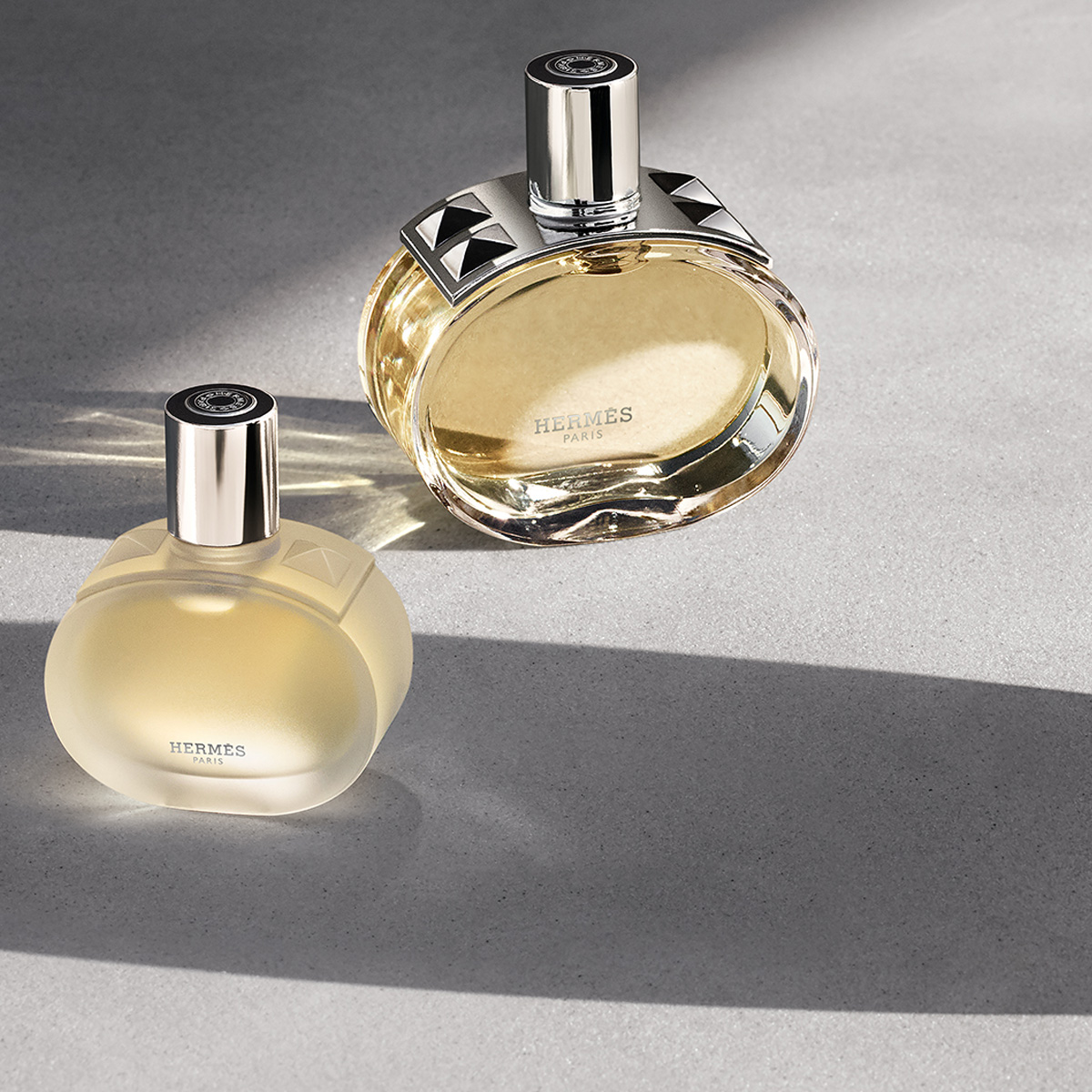 You can now perfume strands with the Hermès Barénia hair mist