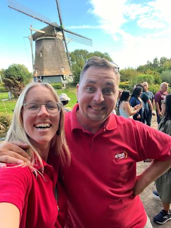 Robyn: Intro on tour